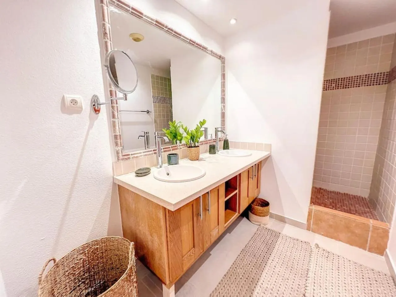 Dolce Riviera, Beach Access, Pool View, 2 Bedrooms Anse Marcel 0*,  Sint Maarten/Saint Martin